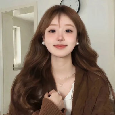 躲在阁楼的安妮·法兰克